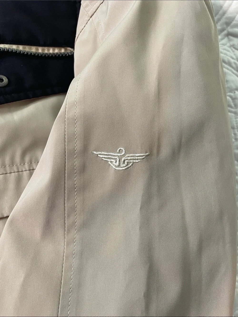 Dockers Tan Windbreaker Jacket with Black Collar
